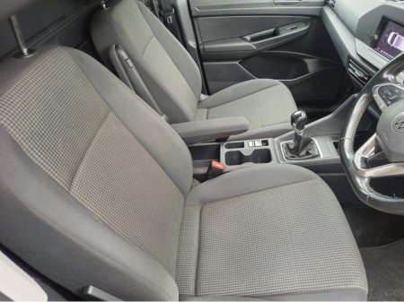 2022 Volkswagen Caddy - thumbnail 9