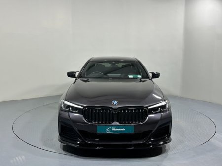 2020 BMW 5 Series - thumbnail 2