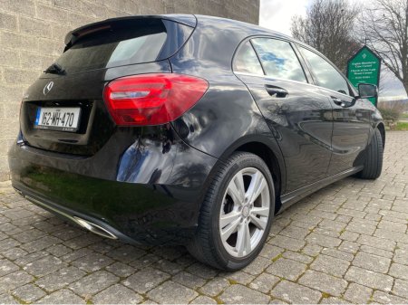 2016 Mercedes-Benz A Class 160 D URBAN 5DR AUTO €14,750 thumbnail