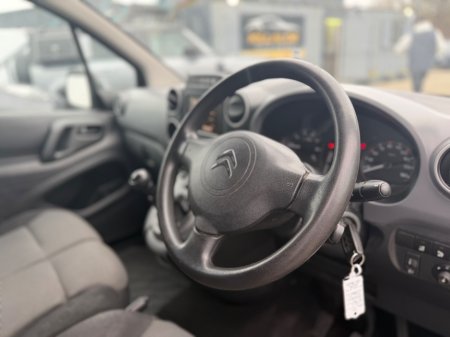 2018 Citroen Berlingo - thumbnail 11