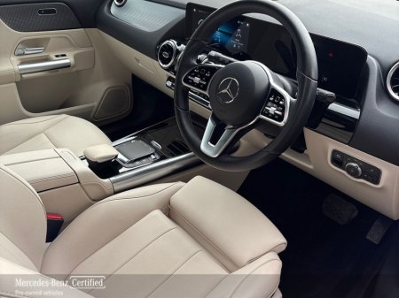 2023 Mercedes-Benz GLA Class GLA 180 d A/T Progressive €46,900 thumbnail