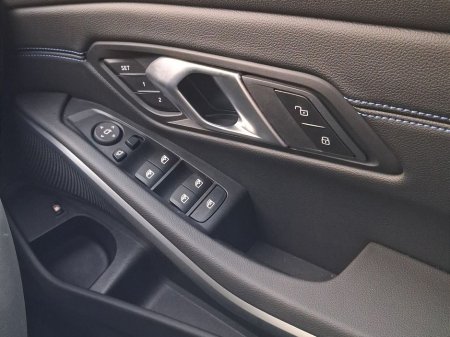 2025 BMW 3 Series 330e M Sport €65,950 thumbnail