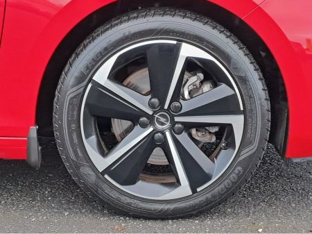 2024 Opel Astra ELEGANCE 1.5TD 130BHP 8-SPEED AUTOMATIC €26,950 thumbnail