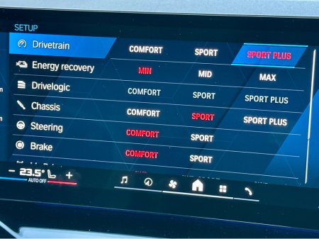 2025 BMW M5 TOURING *LOW KM* 717BHP €139,950 thumbnail