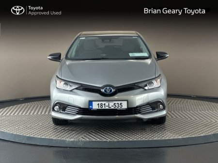 2018 Toyota Auris HYBRID LUNA SPORT €18,450 thumbnail