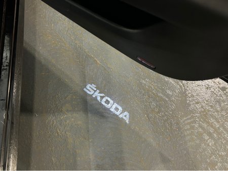 2023 Skoda Octavia - thumbnail 21