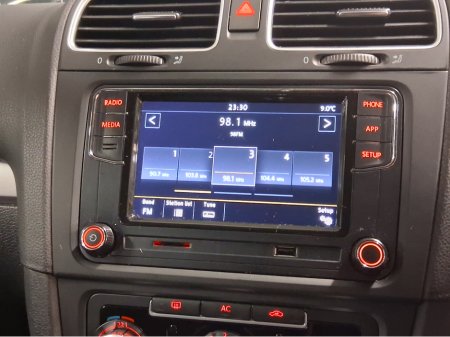 2010 Volkswagen Golf 1.2 TSI €5,995 thumbnail