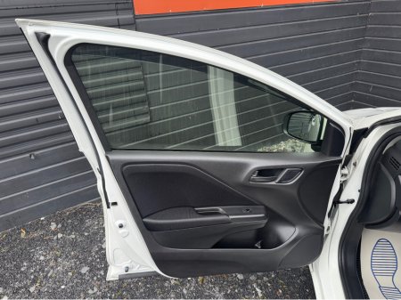 2016 Honda Grace 1.5 HYBRID AUTO €12,495 thumbnail