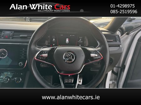 2023 Skoda Superb - thumbnail 21