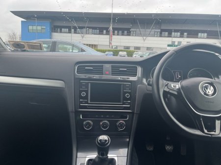 2019 Volkswagen Golf 1.0 MPI 85HP Trendline €17,995 thumbnail