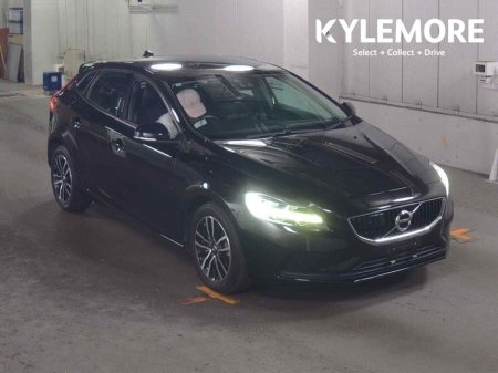 2019 Volvo V40 HALF LEATHER - FACTORY ALLOYS - REVERSE CAMERA €18,950 thumbnail