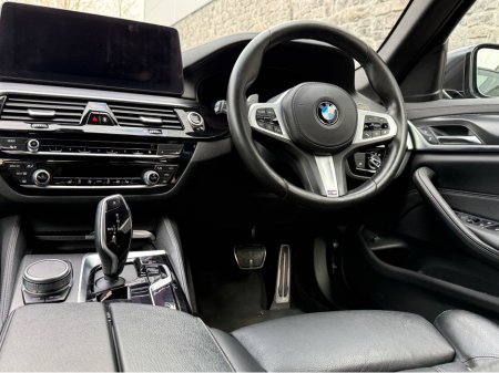 2021 BMW 5 Series - thumbnail 13