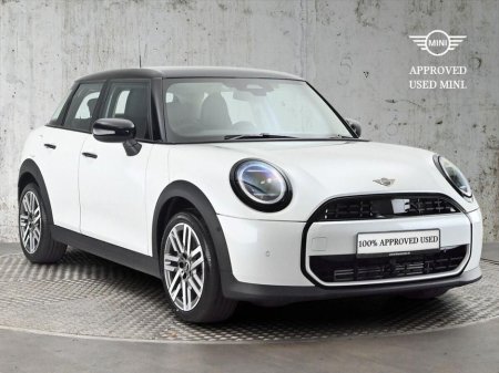 2025 MINI Hatch Cooper C 5 Door €36,900