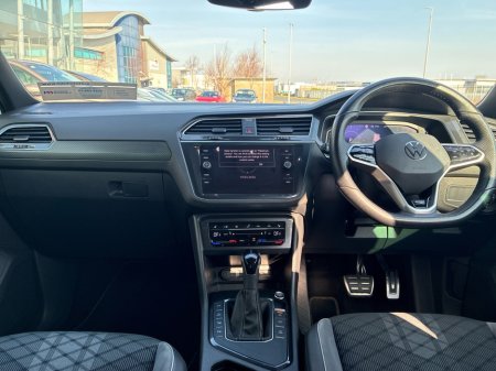 2023 Volkswagen Tiguan - thumbnail 8