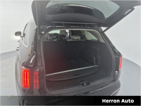 2022 Kia Sorento - thumbnail 18