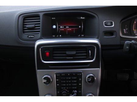 2016 Volvo V60 CROSS COUNTRY - thumbnail 13