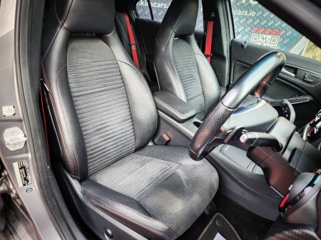 2015 Mercedes-Benz A Class - thumbnail 27