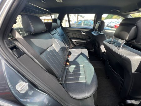 2016 Mercedes-Benz E Class - thumbnail 11