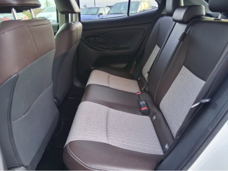 2021 Toyota Yaris Cross 1.5 hybrid €21,995 thumbnail