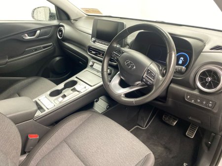 2023 Hyundai Kona Kona EV Executive 39 kWh €17,995 thumbnail