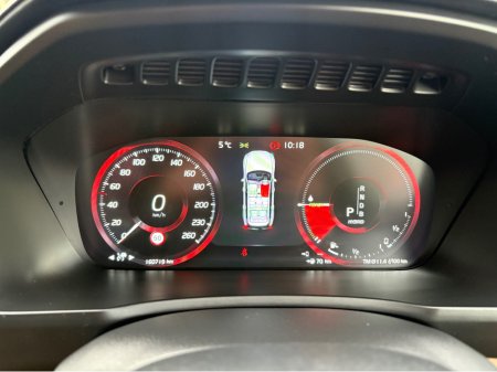 2016 Volvo XC90 2.0 Petrol hybrid VOLVO XC90 T8 INSCRIPTION €28,990 thumbnail