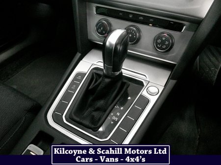 2016 Volkswagen Passat 1.6 TDI SE BUSINESS BLUEMOTION 120PS 4DR AUTO thumbnail