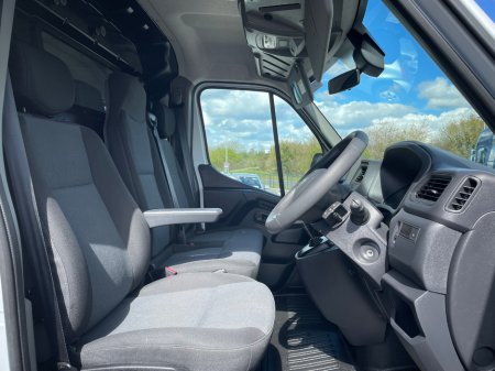 2025 Renault Master - thumbnail 16