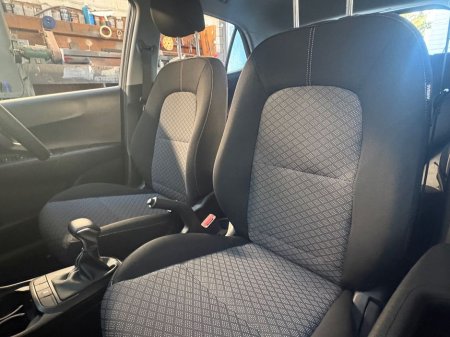 2026 Kia Picanto 1.0L petrol auto, ORDER NOW 7 Year Warranty, 3 Yrs AA , A/C, Apple Car Play, Android Auto, Reversing Camera, Cruise Control, Bluetooth, Electric Windo thumbnail