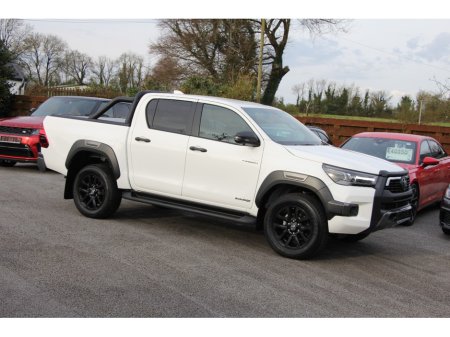 2026 Toyota Hilux - thumbnail 9