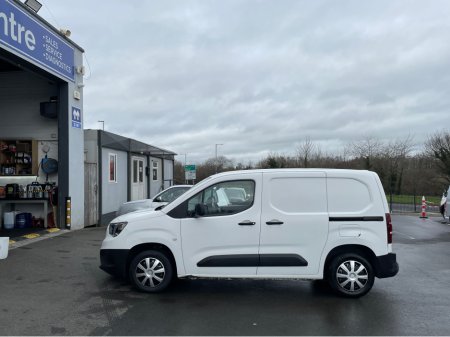 2021 Opel Combo - thumbnail 11