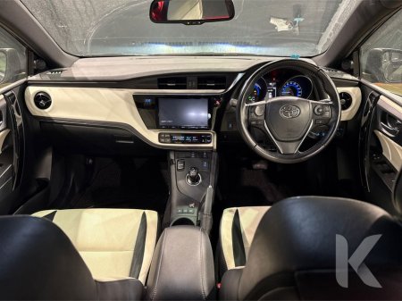 2016 Toyota Auris - thumbnail 12