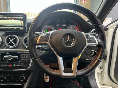 2015 Mercedes-Benz A Class - thumbnail 8