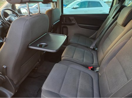 2017 Volkswagen Sharan TDI SE BLUEMOTION 150PS 5DR 2.0 7SEATS €19,950 thumbnail