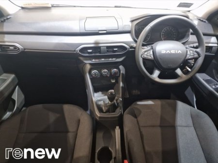 2025 Dacia Sandero Essential TCe 90 €19,595