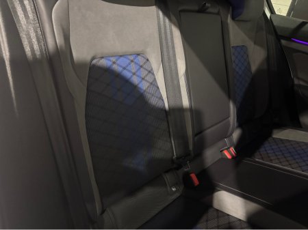 2021 Volkswagen Golf - thumbnail 16