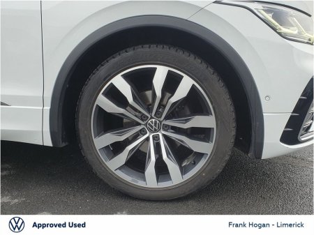 2024 Volkswagen Tiguan - thumbnail 9