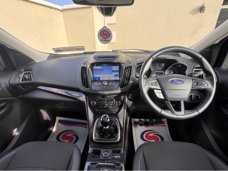 2019 Ford Kuga TITANIUM 1.5 TDCI 120PS 4DR MAN €17,400 thumbnail