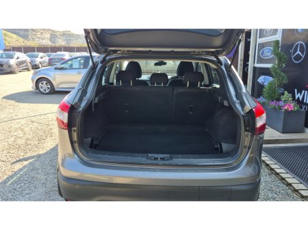 2014 Nissan Qashqai - thumbnail 12