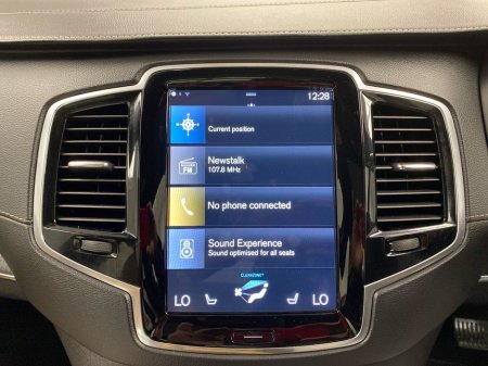 2022 Volvo XC90 - thumbnail 15