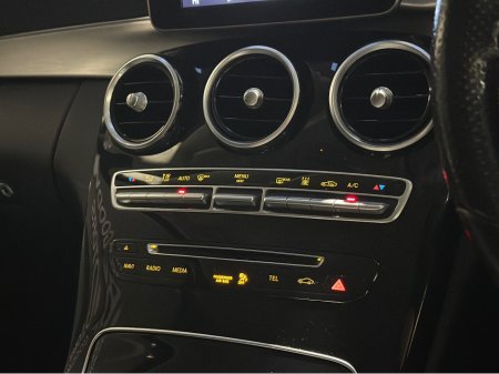 2016 Mercedes-Benz C Class - thumbnail 18