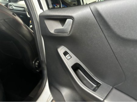 2023 Ford Puma - thumbnail 8