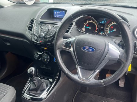 2016 Ford Fiesta 1.25 ZETEC 82PS 3DR €9,500 thumbnail