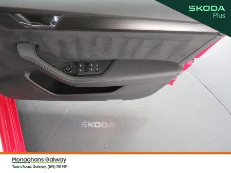 2024 Skoda Superb - thumbnail 44