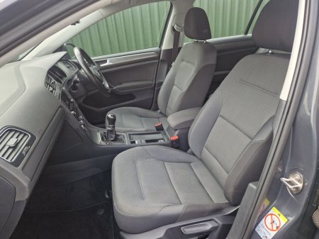 2013 Volkswagen Golf - thumbnail 14