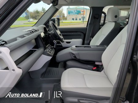 2026 Land Rover Defender - thumbnail 3