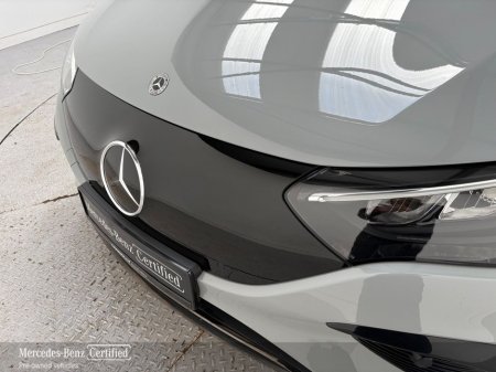 2024 Mercedes-Benz EQE EQE 300 Alpine Grey €51,900 thumbnail