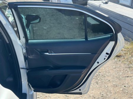 2022 Toyota Camry *New Shape* Leather Package 2.5 Hybrid Fresh Import (0032) €34,995 thumbnail