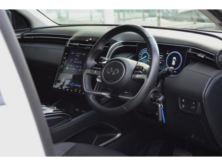 2024 Hyundai Tucson Executive 1.6 HEV Auto, Side Steps €38,995 thumbnail