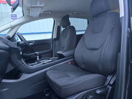 2017 Ford S-Max 2.0 TDCi 150PS Zetec €12,950 thumbnail