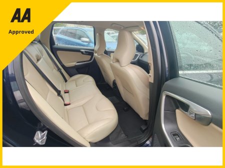 2015 Volvo XC60 - thumbnail 21